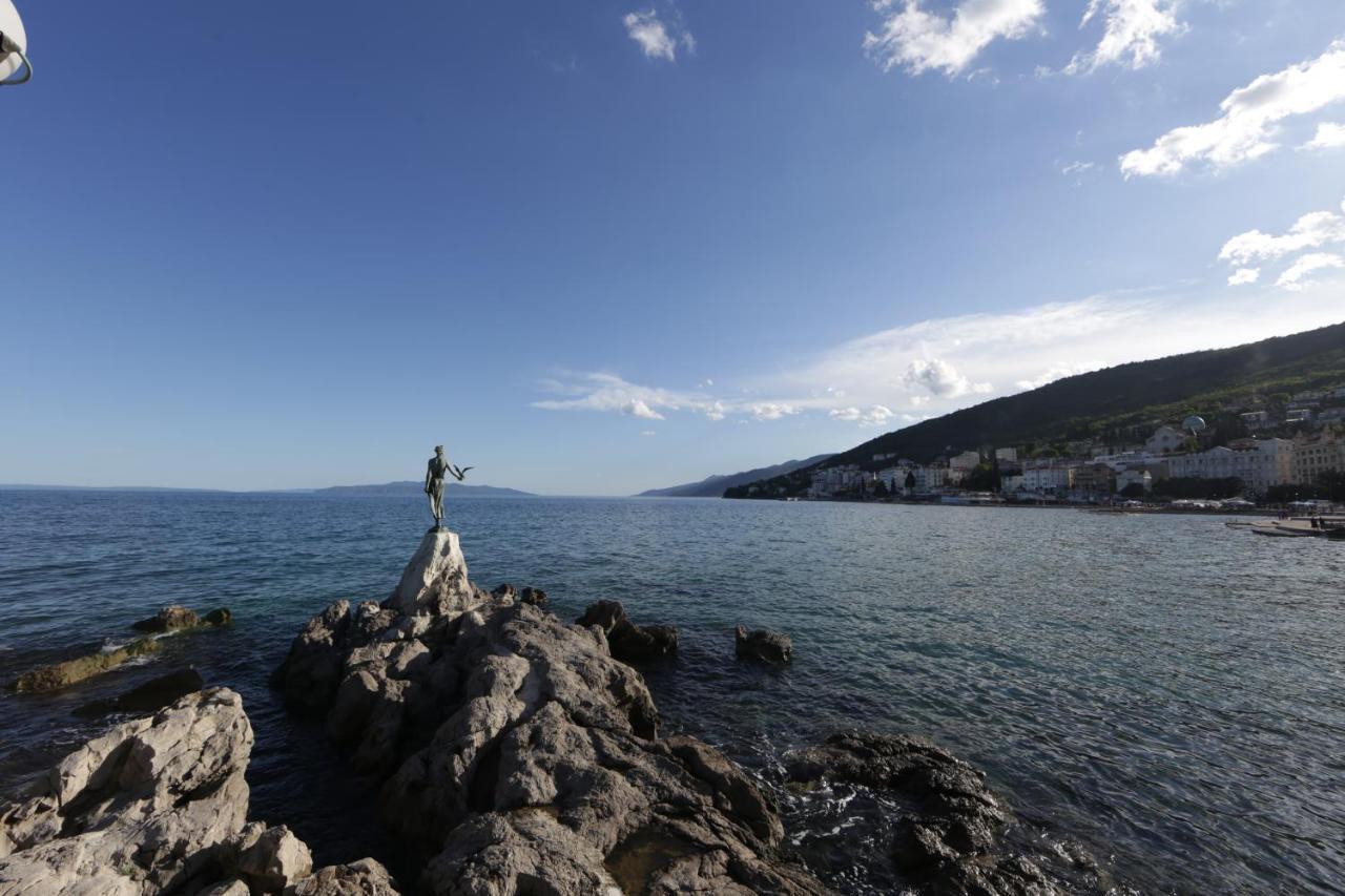 Apartment Almare Opatija Eksteriør billede